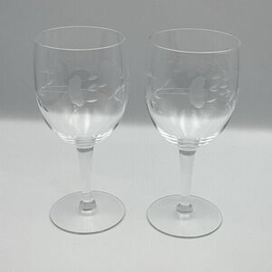 Vintage 1980s Princess House Heritage Wine Glasses Floral Etched Pair 7" Set